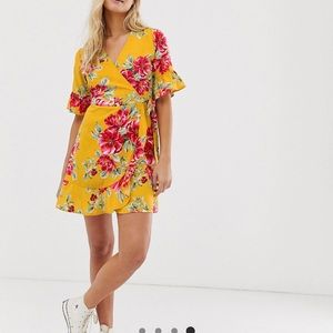 Influence via ASOS —-wrap dress with frill detail in floral print.